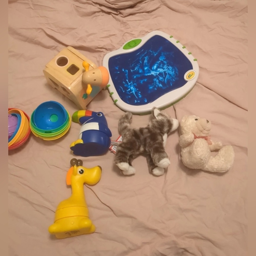 variety toddler child 7pk of assorted plastic toys crayola my first touch lights
